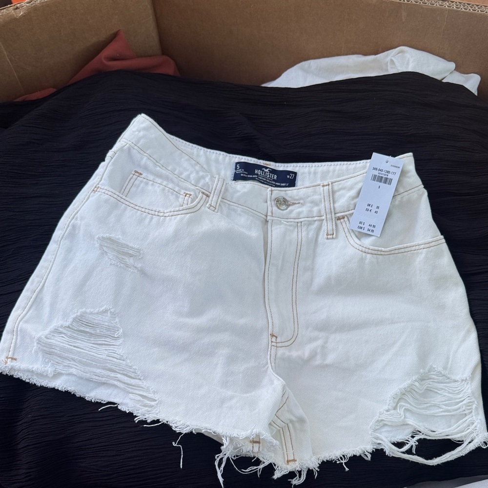 Hollister Women's White Ripped Jean Shorts